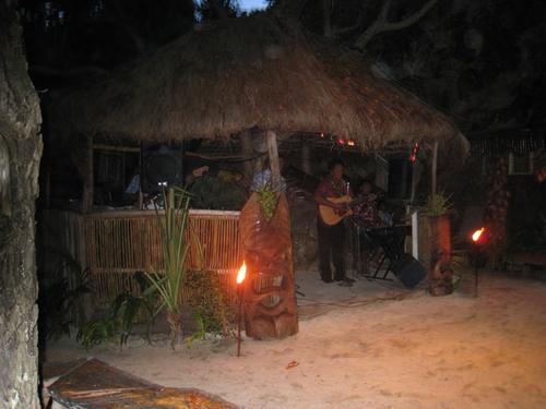 http://blog.mailasail.com/comanche.hb-pon/78/image/jpg4BG0UnTF33.jpg