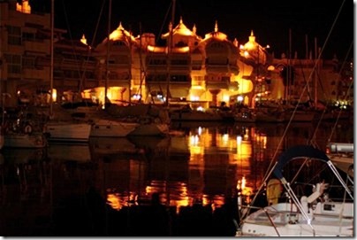 benalmadena pedicure fish getting night