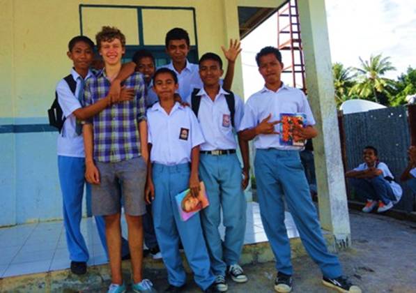 DSC02396 Ollie with 6th formers.jpg