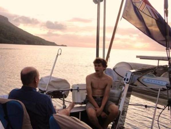 DSC02805 sundowners at Hila.jpg