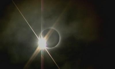 Thousands view total solar eclipse ...