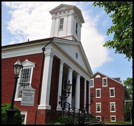 800px-Presbyterian_church_fredericksburg_VA