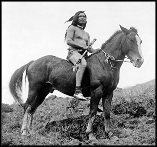 Nez_Perce_warrior_on_horse