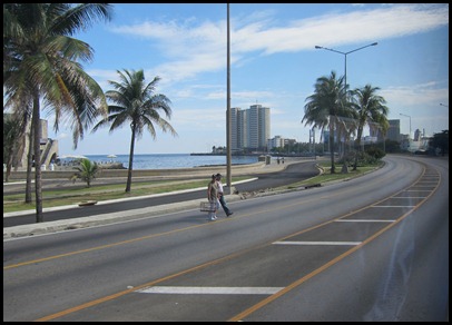 BB Havana on Bus 006