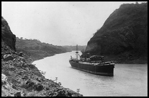 panama-canal-gaillard-cut-1921