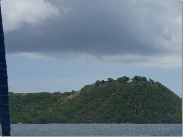 m_Waterspout Les Saintes