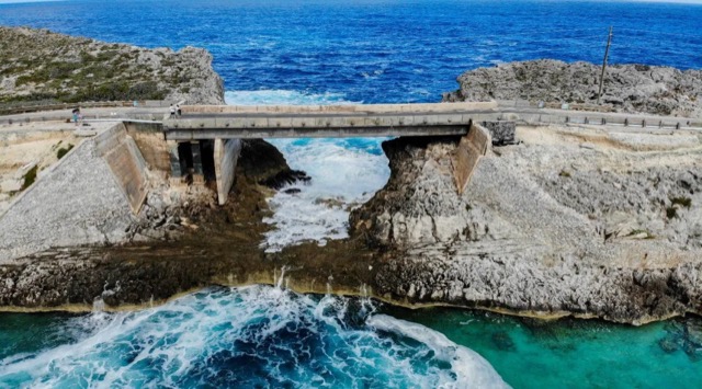 typical-day-bahamas-exploring-glass-window-bridge-drone-view