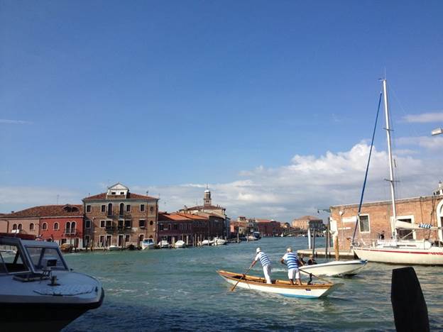 m_IMG_4819 Gondola race practice in Murano.jpg