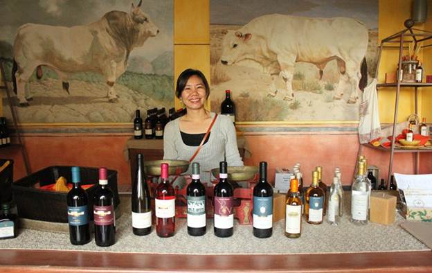 m_08 Neung and the wines we tasted.jpg