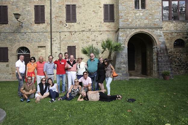 m_08 Group at Castelgiocondo.jpg