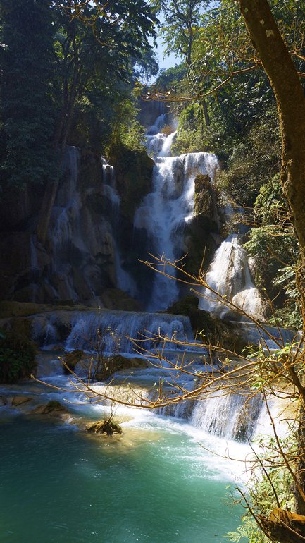 m_110 Kuang Si Waterfall.jpg