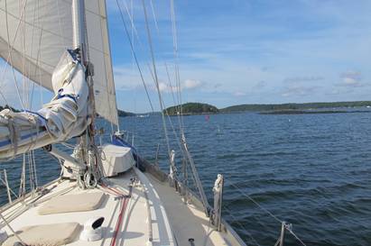 m_Sailing into Quahog Bay 3.jpg