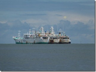 Trawlers with UFO highlighted