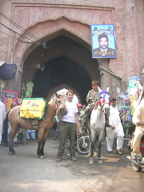 A bold beginning: Delhi Gate in Lahore