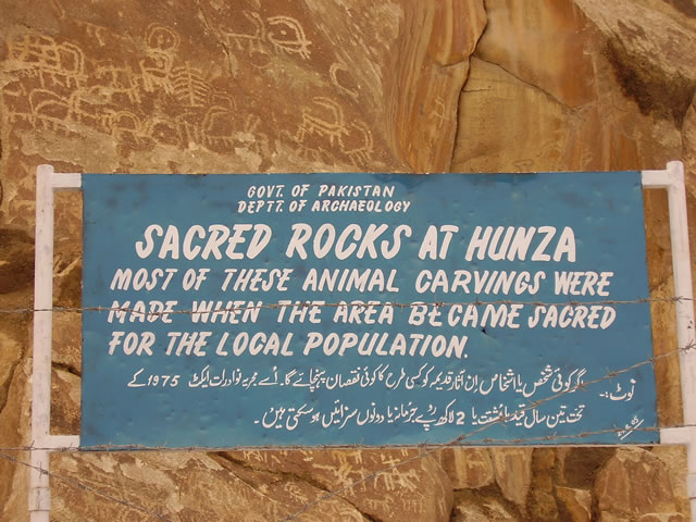 The ‘Living Diary’ - 2000yr old inscription on the rocks in High Hunza