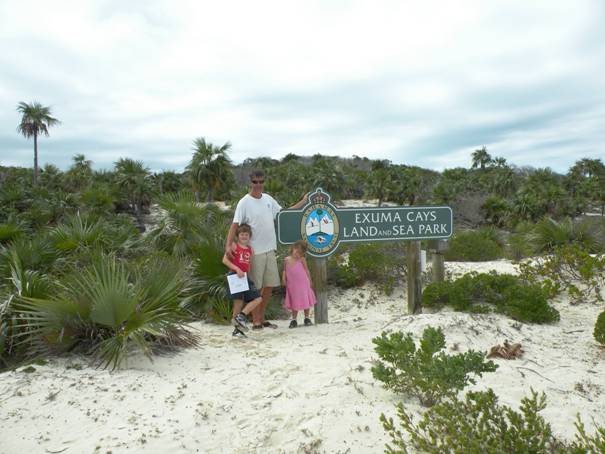 Hog Cay (Warderick Wells) 001