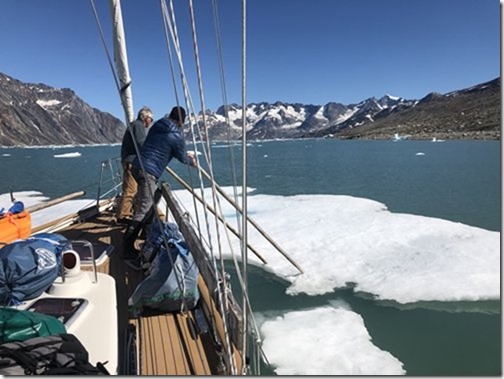 m_Ice watch in Sermiligaq Fjord