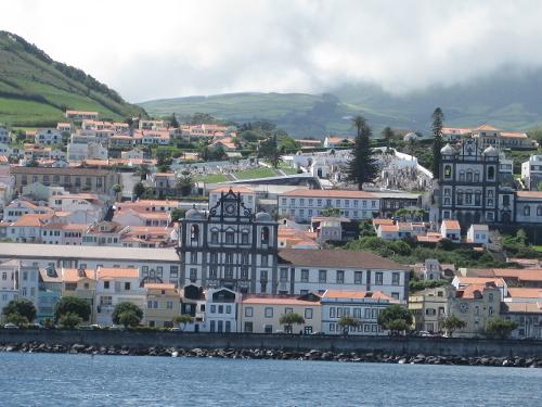 The Talulah's Web Diary - Still in Horta, Faial Island, the Azores + photos